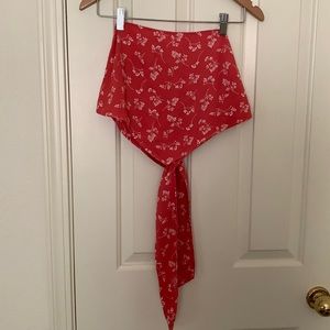 Abercrombie & Fitch Scarf Top